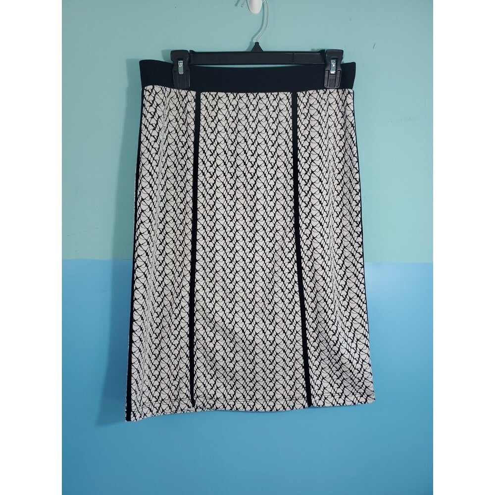 Lelis Pull On Mini Skirt Bkack White Textued Geometric  Women Sz M Made In USA